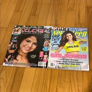 Selena Gomez Magazine Set